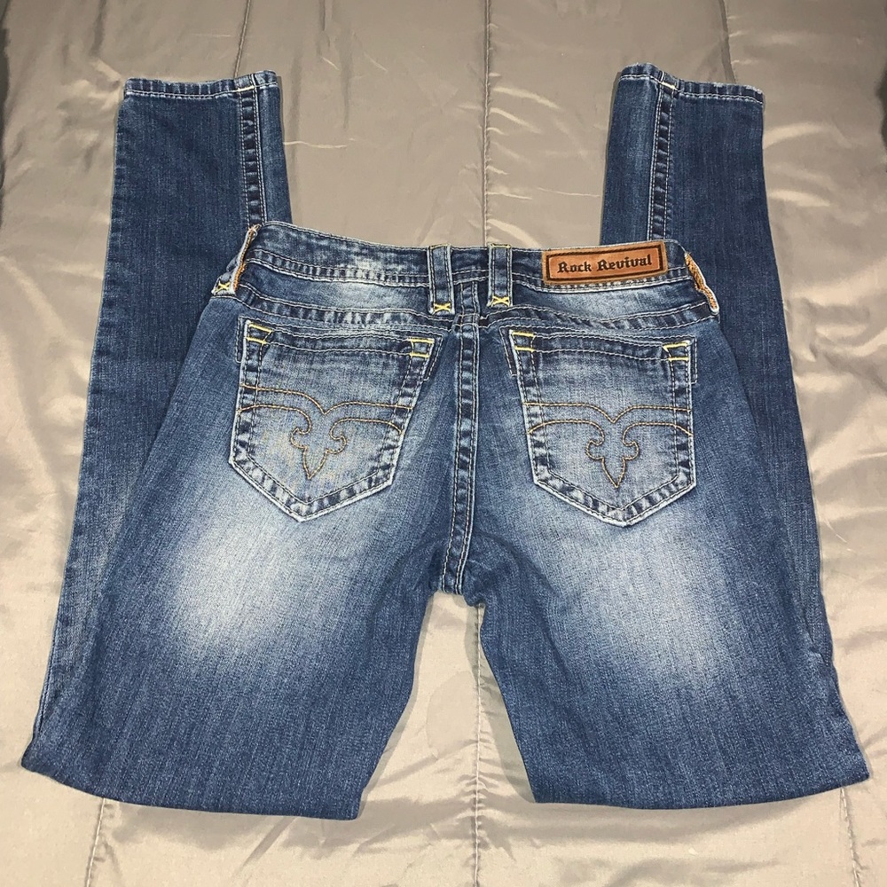 Women’s Rock Revivals size 28
